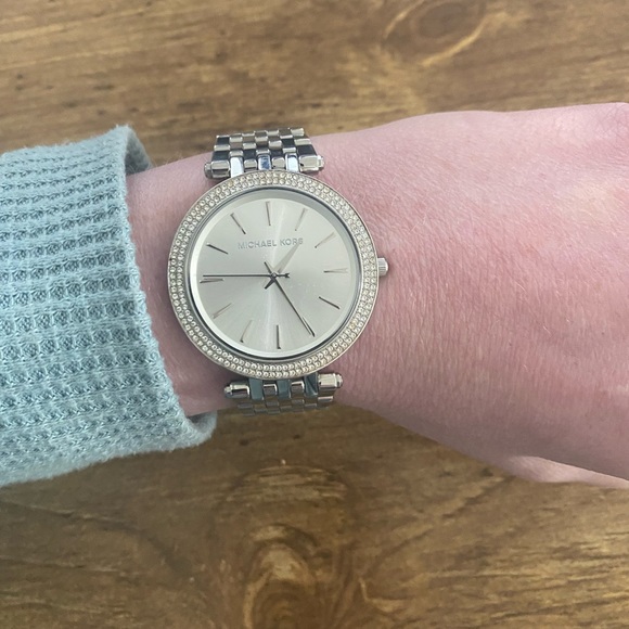 Michael Kors Darci 3 Hand Watch - Picture 2 of 4